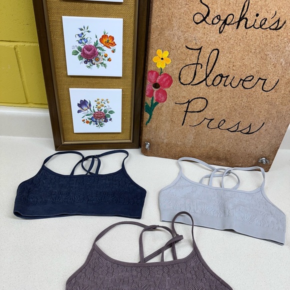 Women’s Sports Bra Lot of 3 Aerie Offline Size Medium Gray Brown Khaki - Picture 4 of 10